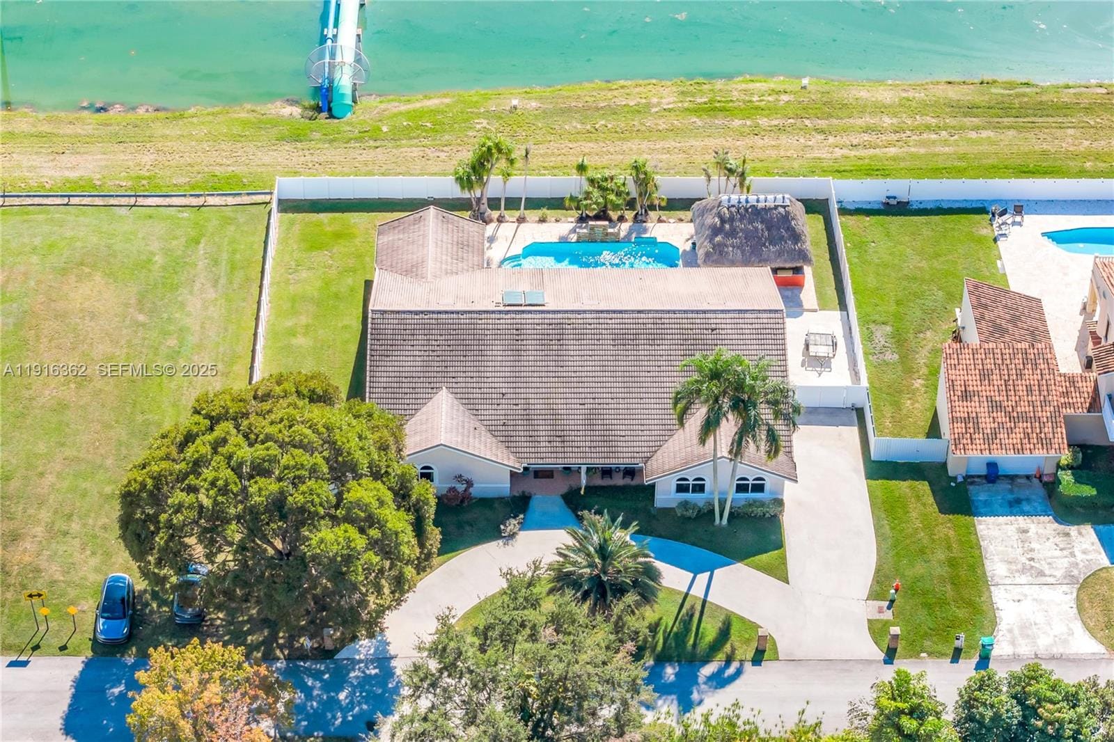 10700 SW 139th Road, Miami, FL 33176 photo 3