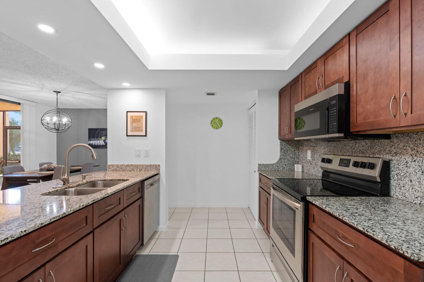 500 Egret Circle 8109 — photo 4