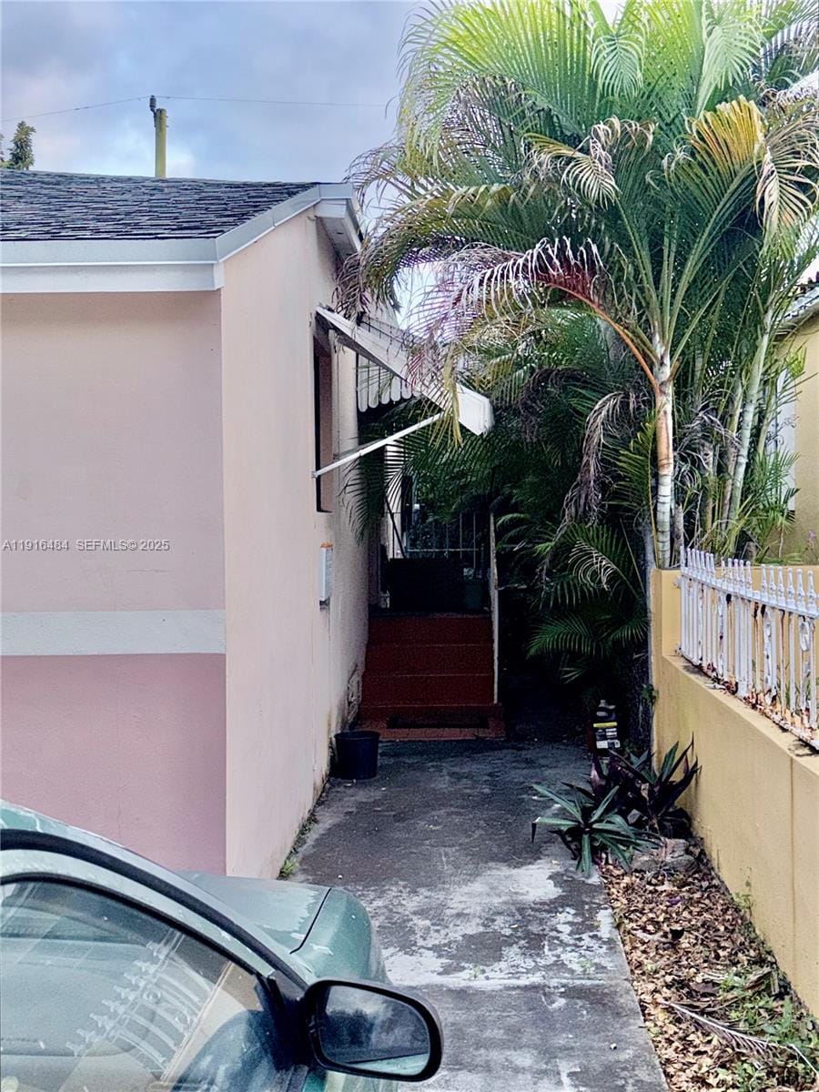 5850 SW 13th Terrace, West Miami, FL 33144 photo 2
