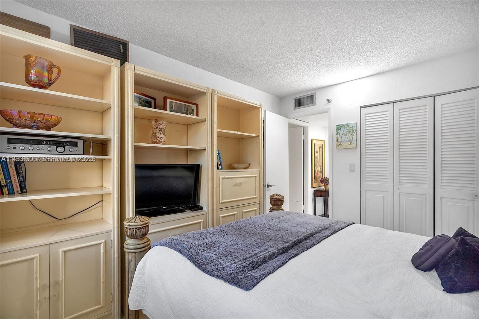 1300 Saint Charles Place L12, Pembroke Pines, FL 33026 photo 21