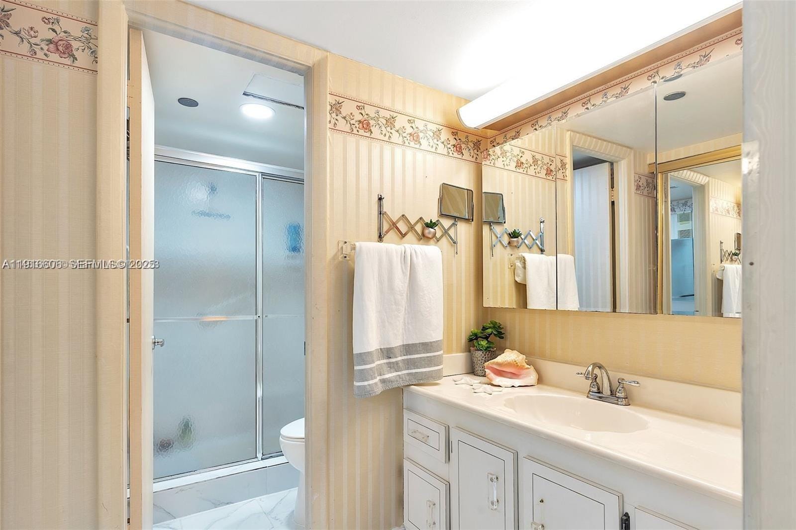 1300 Saint Charles Place L12, Pembroke Pines, FL 33026 photo 22