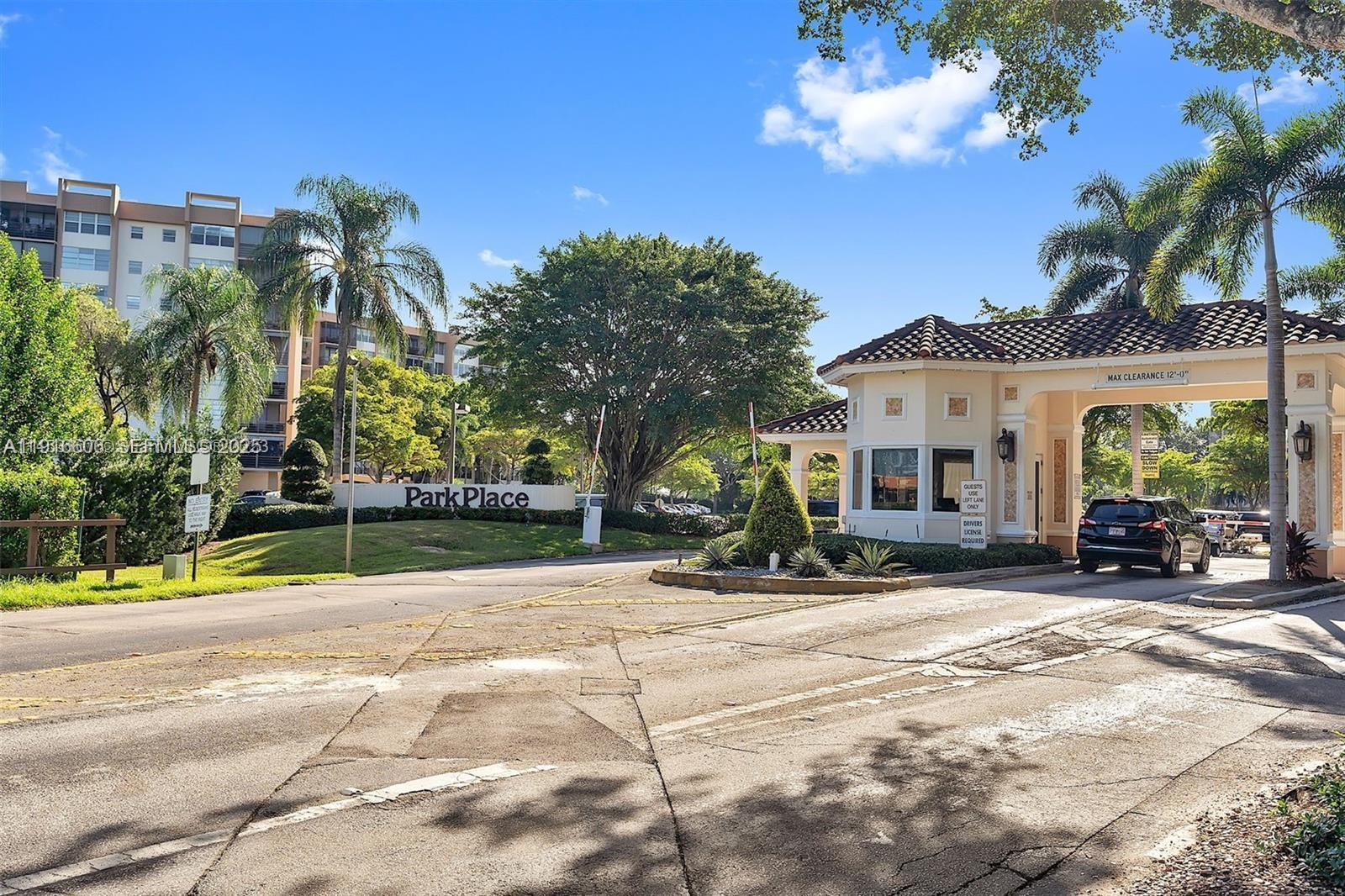 1300 Saint Charles Place L12, Pembroke Pines, FL 33026, Pembroke Pines