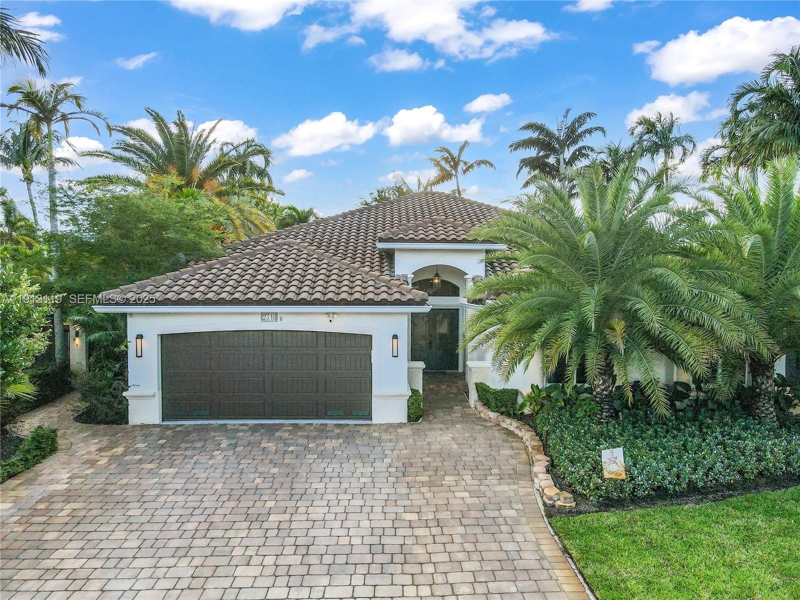 2310 NW 189th Avenue, Pembroke Pines, FL 33029 photo 2