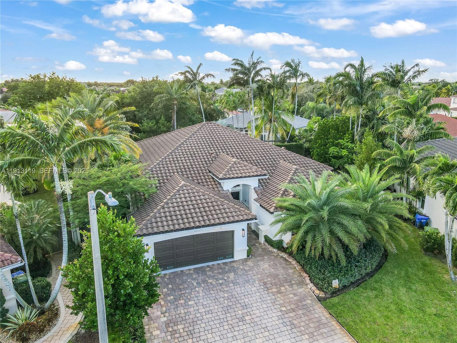 2310 NW 189th Avenue, Pembroke Pines, FL 33029 photo 3