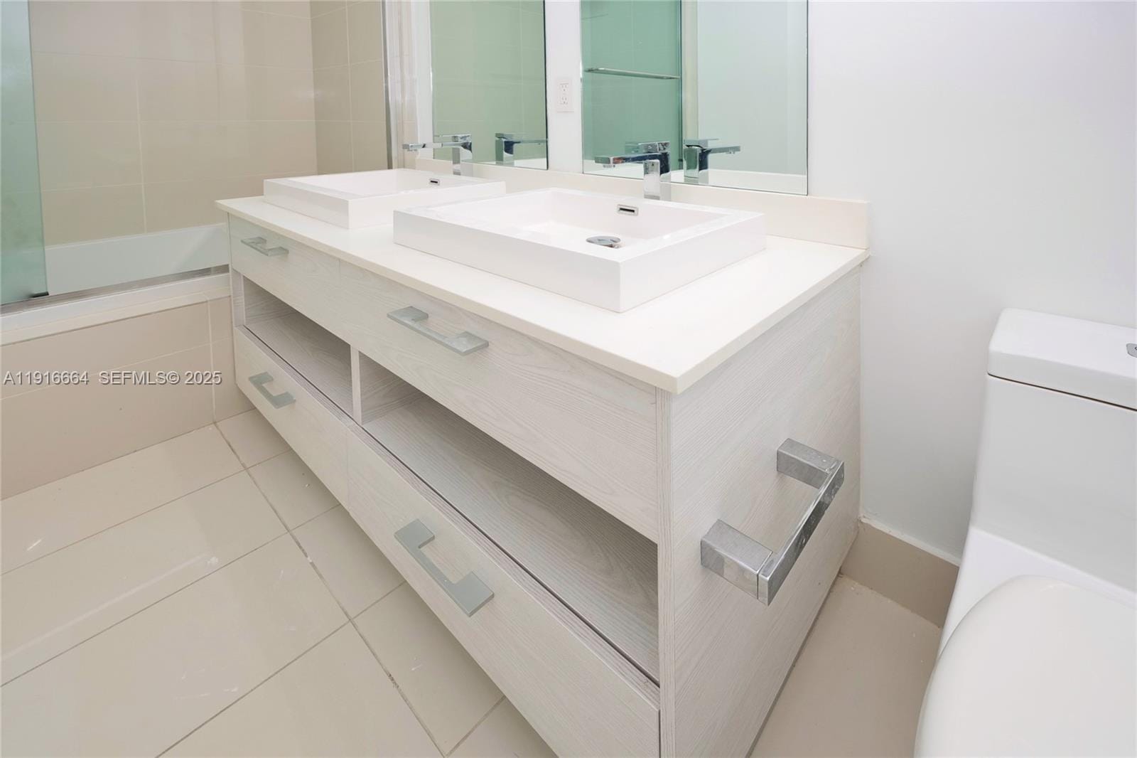 45 SW 9th Street 1504, Miami, FL 33130 photo 20