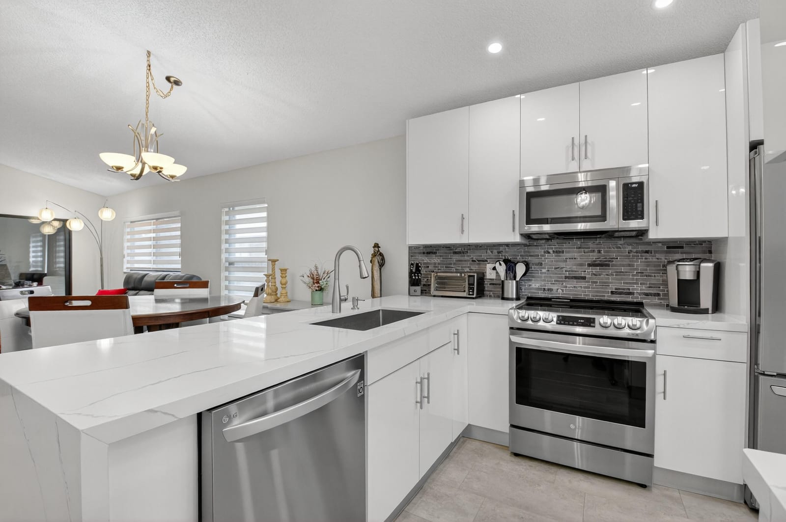 8136 Whispering Palm Drive B, Boca Raton, FL 33496 photo 11