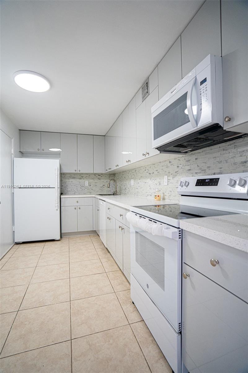 1849 S Ocean Drive 1509 — photo 3