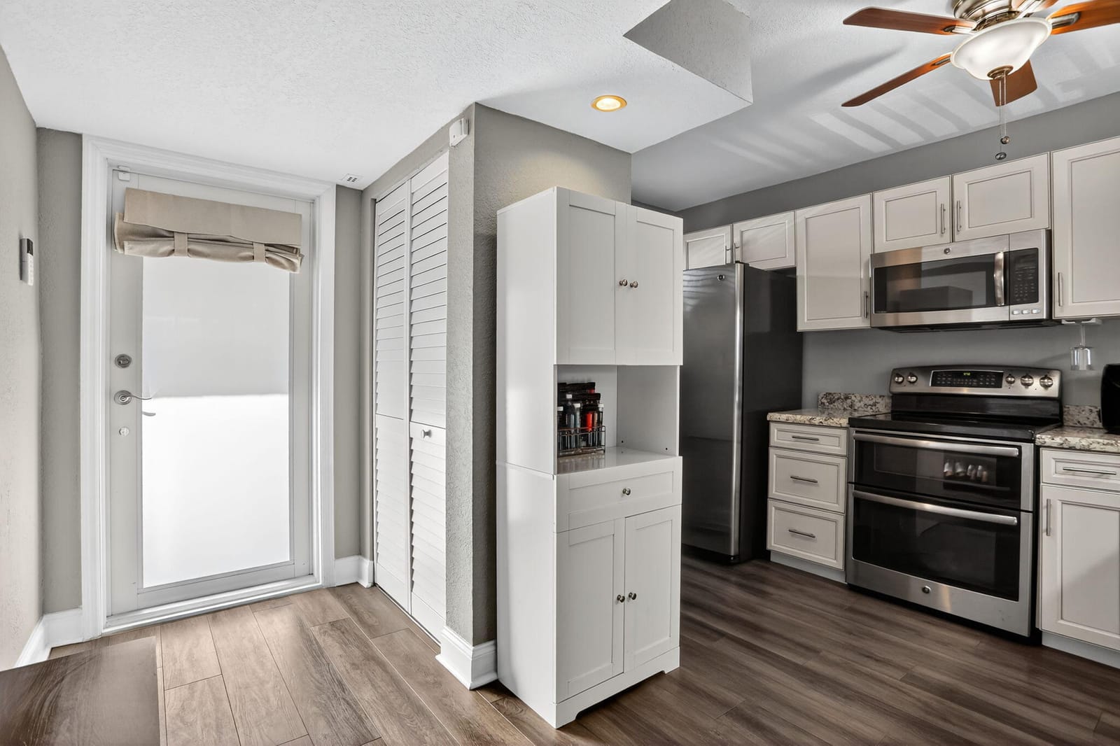 9450 Poinciana Place 203 — photo 10