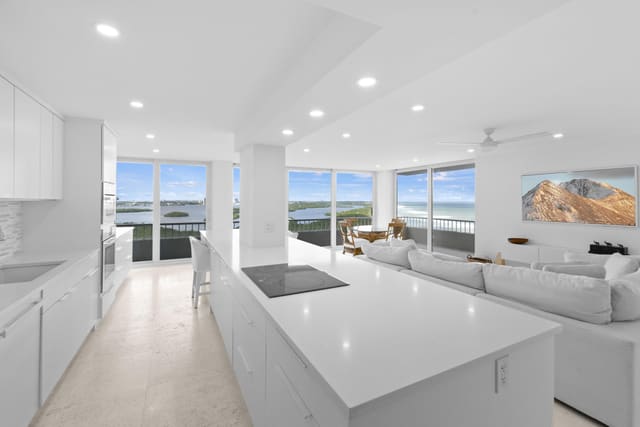 5540 N Ocean Drive 15c, Singer Island, FL 33404