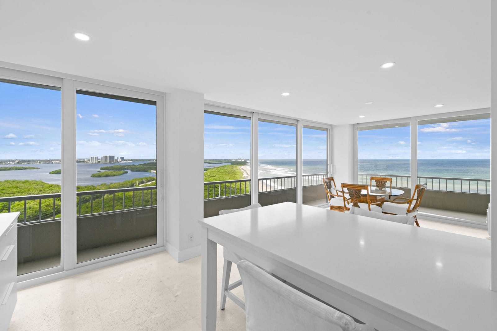 5540 N Ocean Drive 15c, Singer Island, FL 33404 photo 2