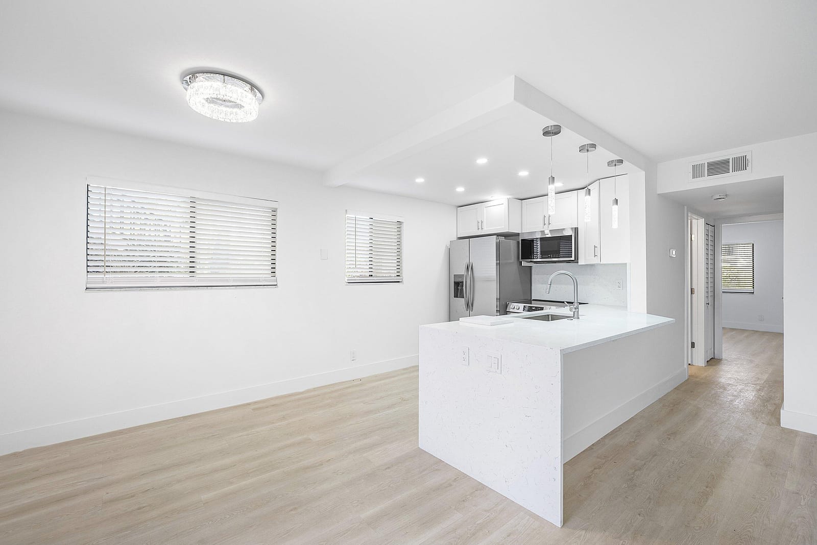 15036 Ashland Lane 43 — photo 5