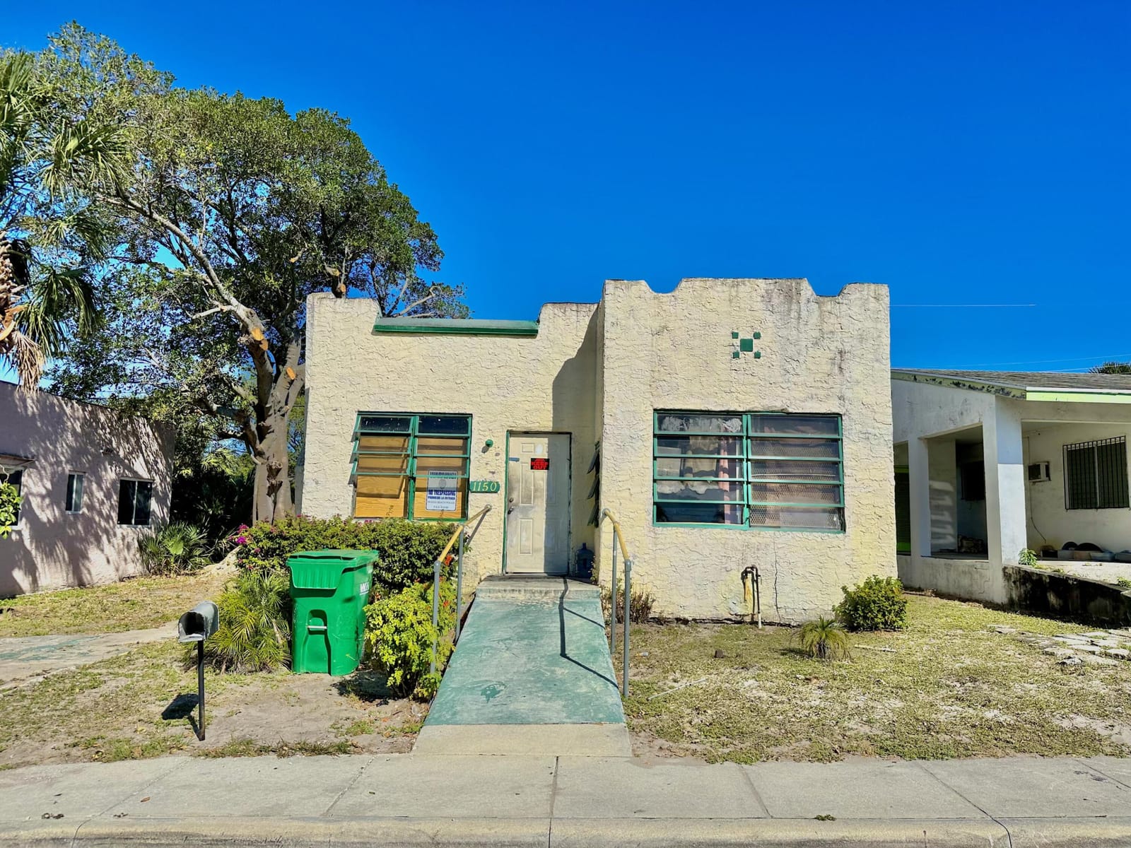 1150 W 25th Street, Riviera Beach, FL 33404 photo 1