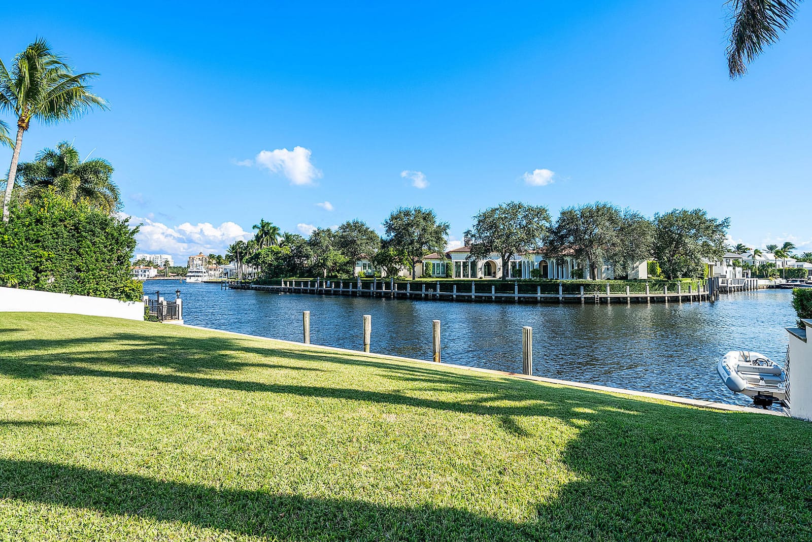 368 S Maya Palm Drive — photo 4