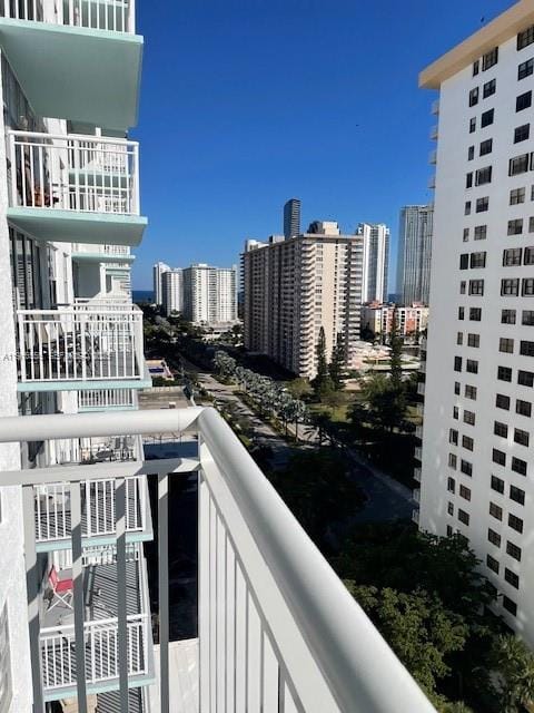 301 174th Street 1605, Sunny Isles Beach, FL 33160 photo 16