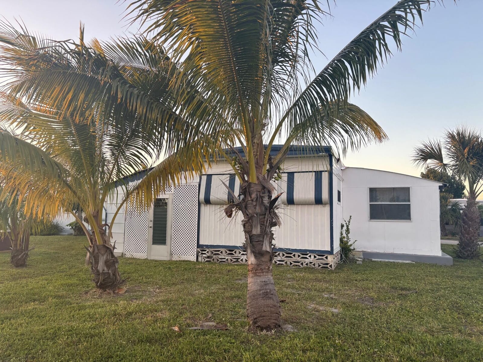 562 NE 47th St, Lot 393, Deerfield Beach, FL 33064 photo 24