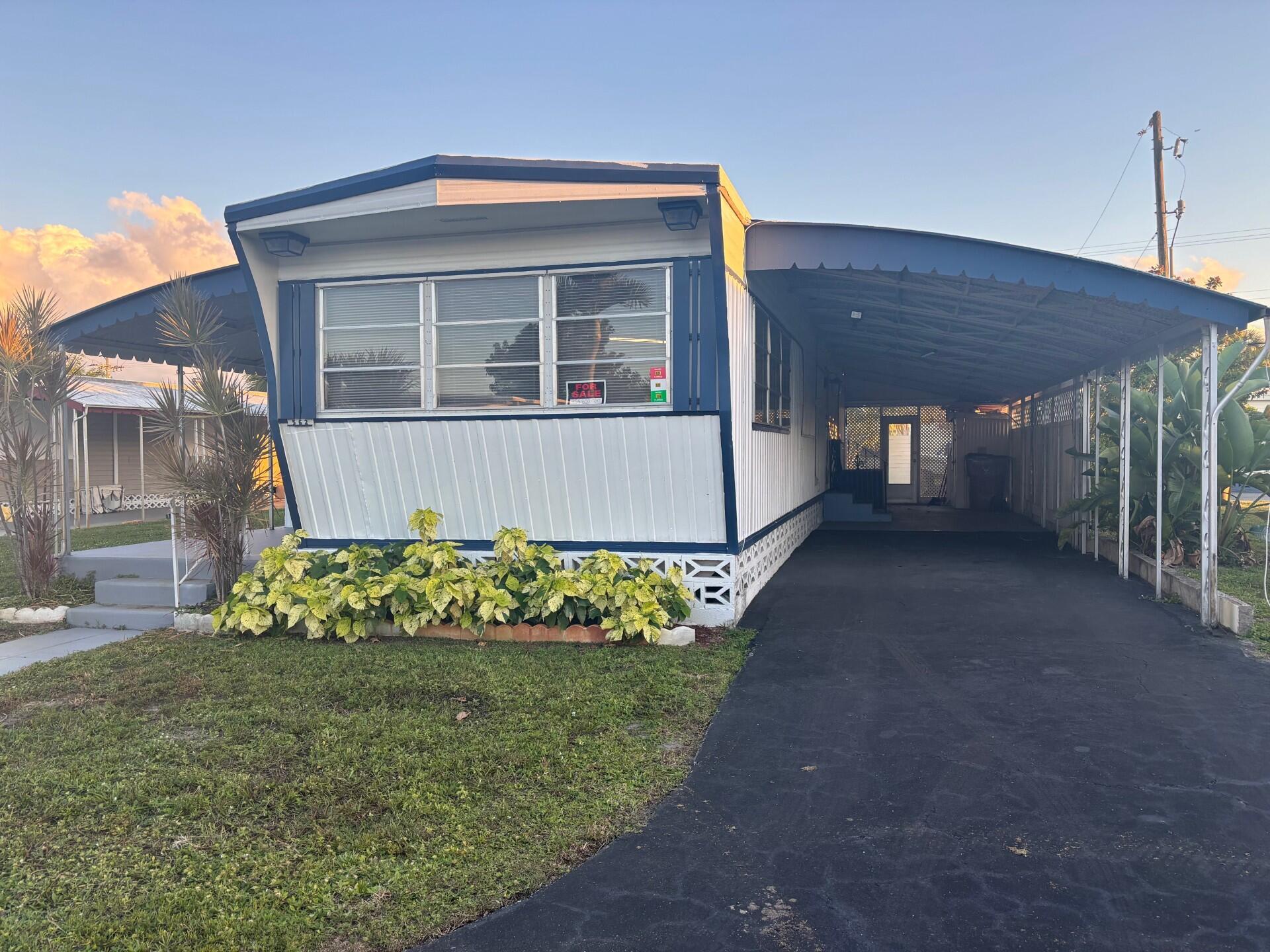 562 NE 47th St, Lot 393, Deerfield Beach, FL 33064