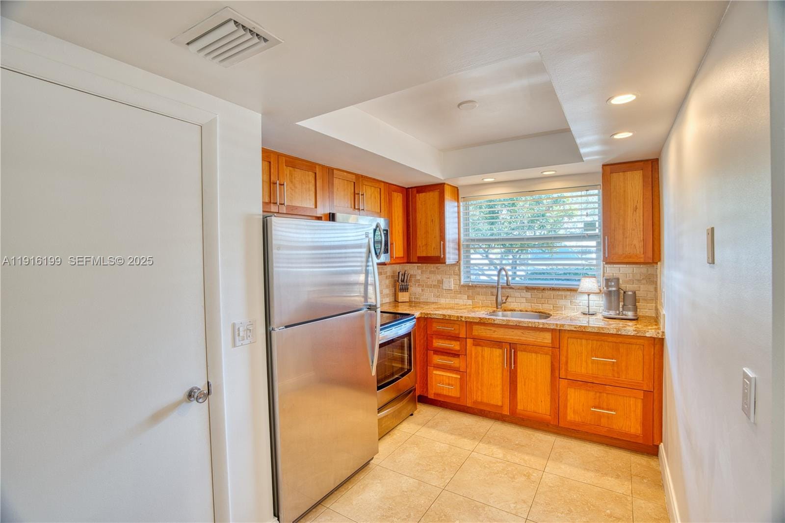 68 Yacht Club Drive 2, North Palm Beach, FL 33408 photo 13