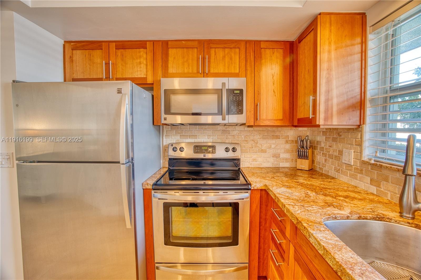 68 Yacht Club Drive 2, North Palm Beach, FL 33408 photo 16