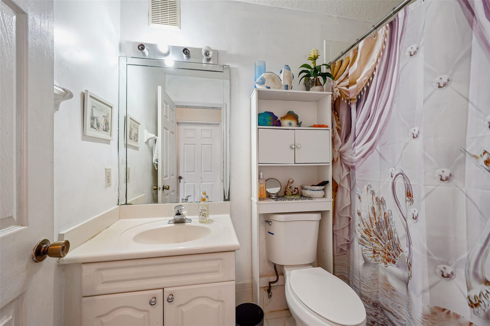 650 NW 78th Terrace 201, Pembroke Pines, FL 33024 photo 23