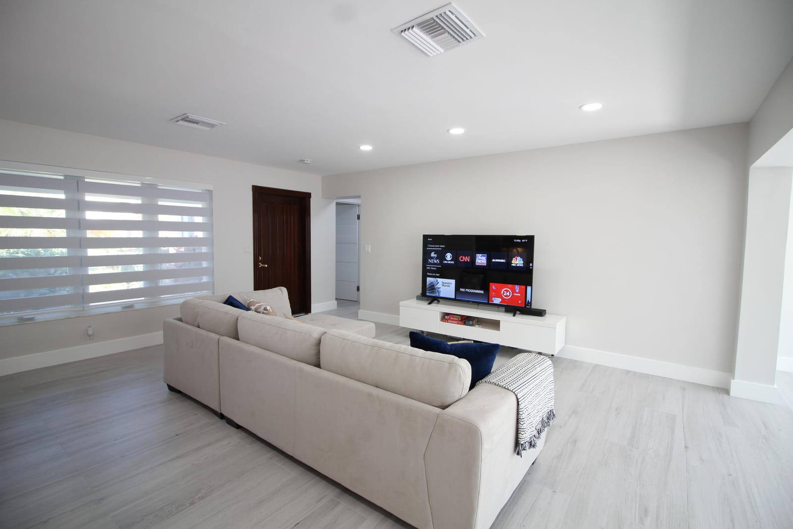 2548 SE 14th Street E 2548 Se 14th St, Pompano Beach, FL 33062 photo 8