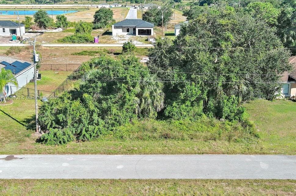 341 Ranchito Avenue, Lehigh Acres, FL 33974 photo 3