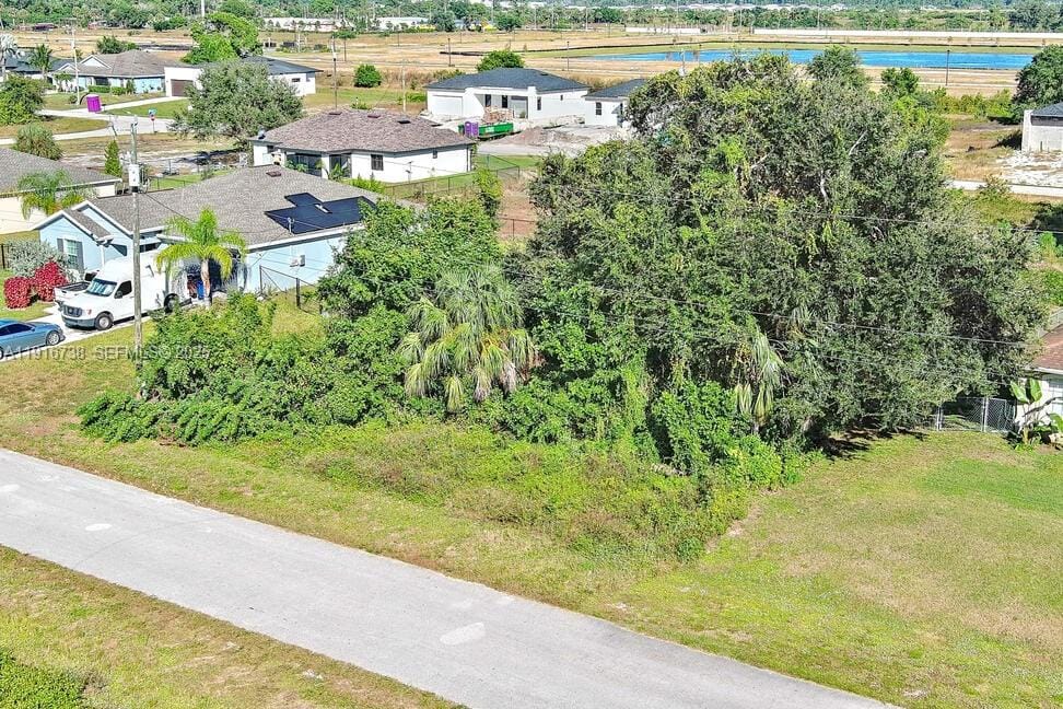 341 Ranchito Avenue, Lehigh Acres, FL 33974 photo 5
