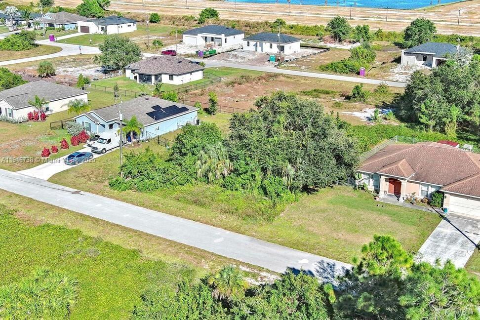 341 Ranchito Avenue, Lehigh Acres, FL 33974 photo 7