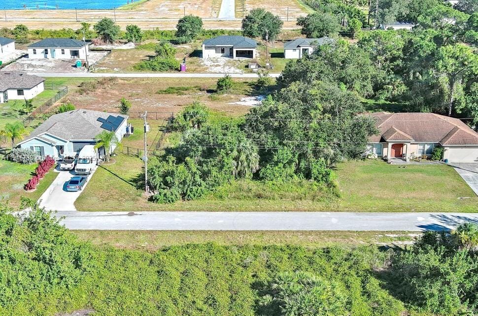 341 Ranchito Avenue, Lehigh Acres, FL 33974 photo 8