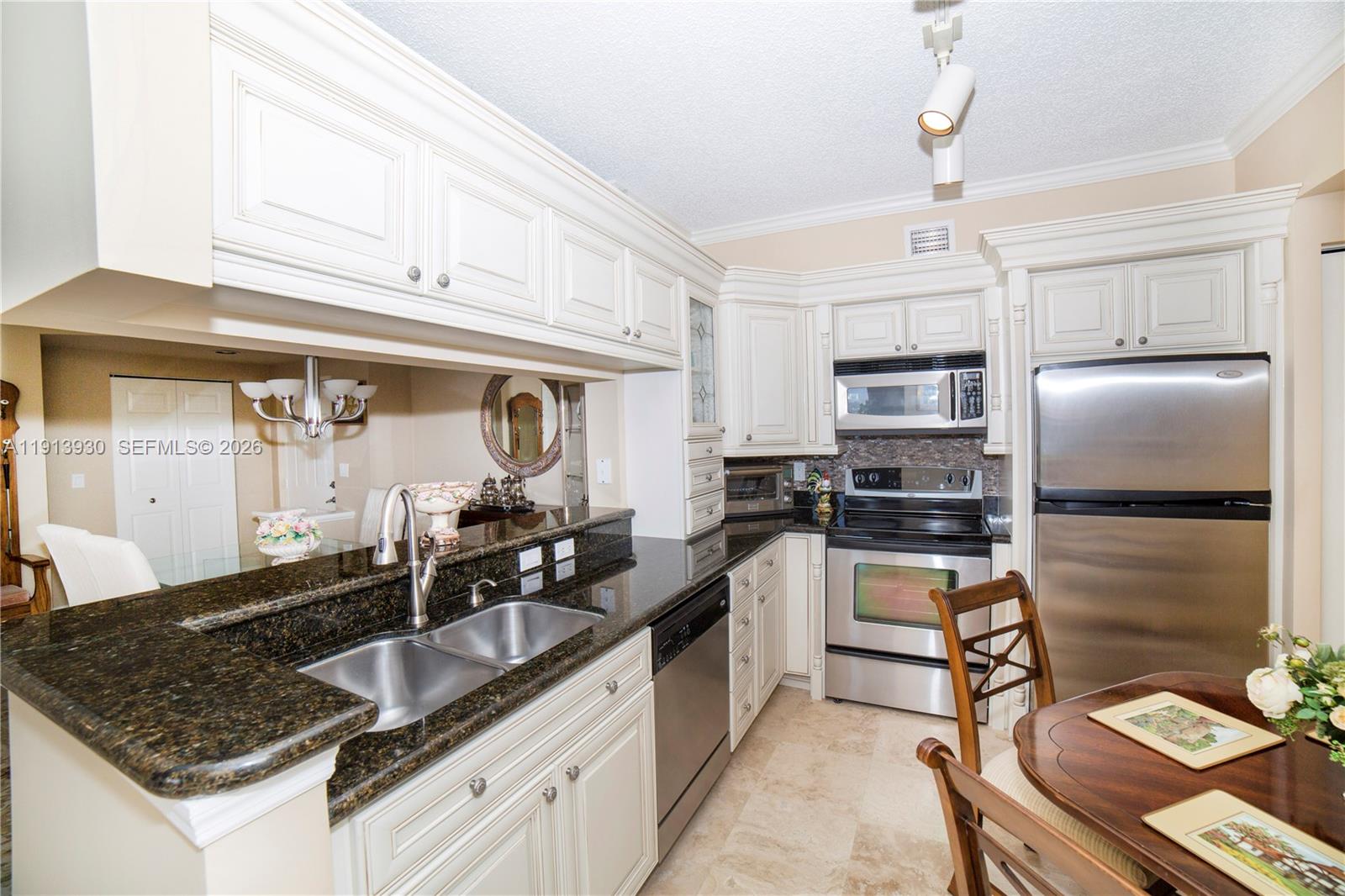 17100 N Bay Road 1107, Sunny Isles Beach, FL 33160 photo 14