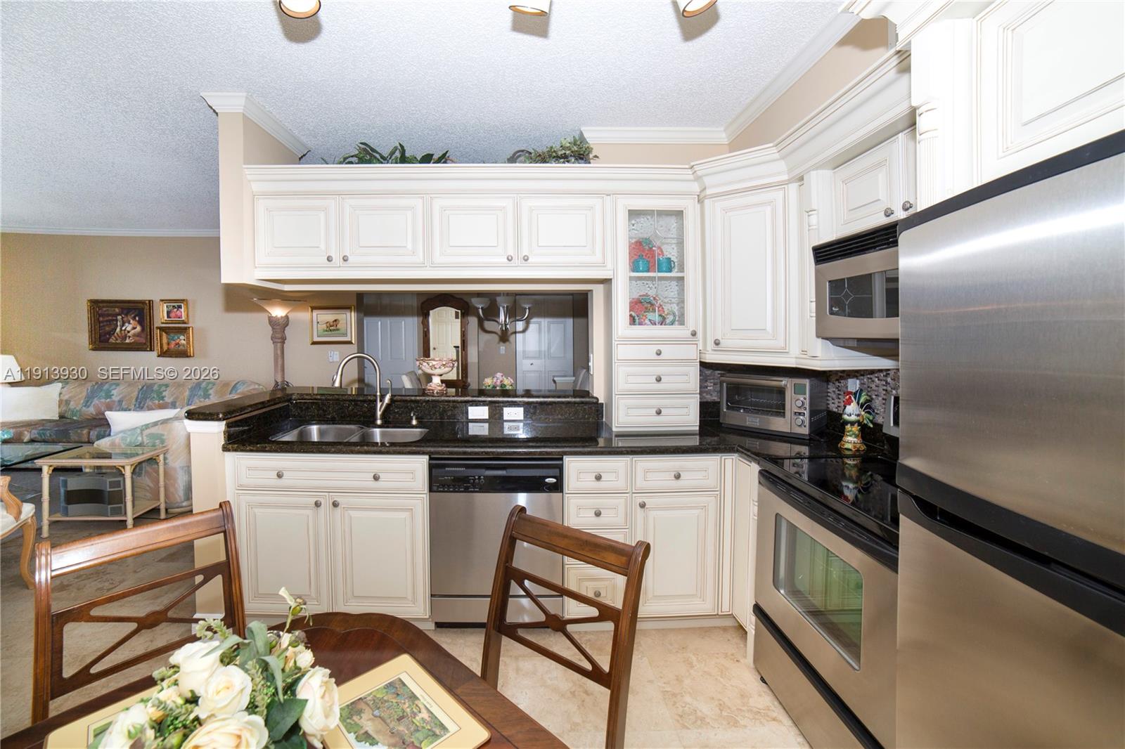 17100 N Bay Road 1107 — photo 9