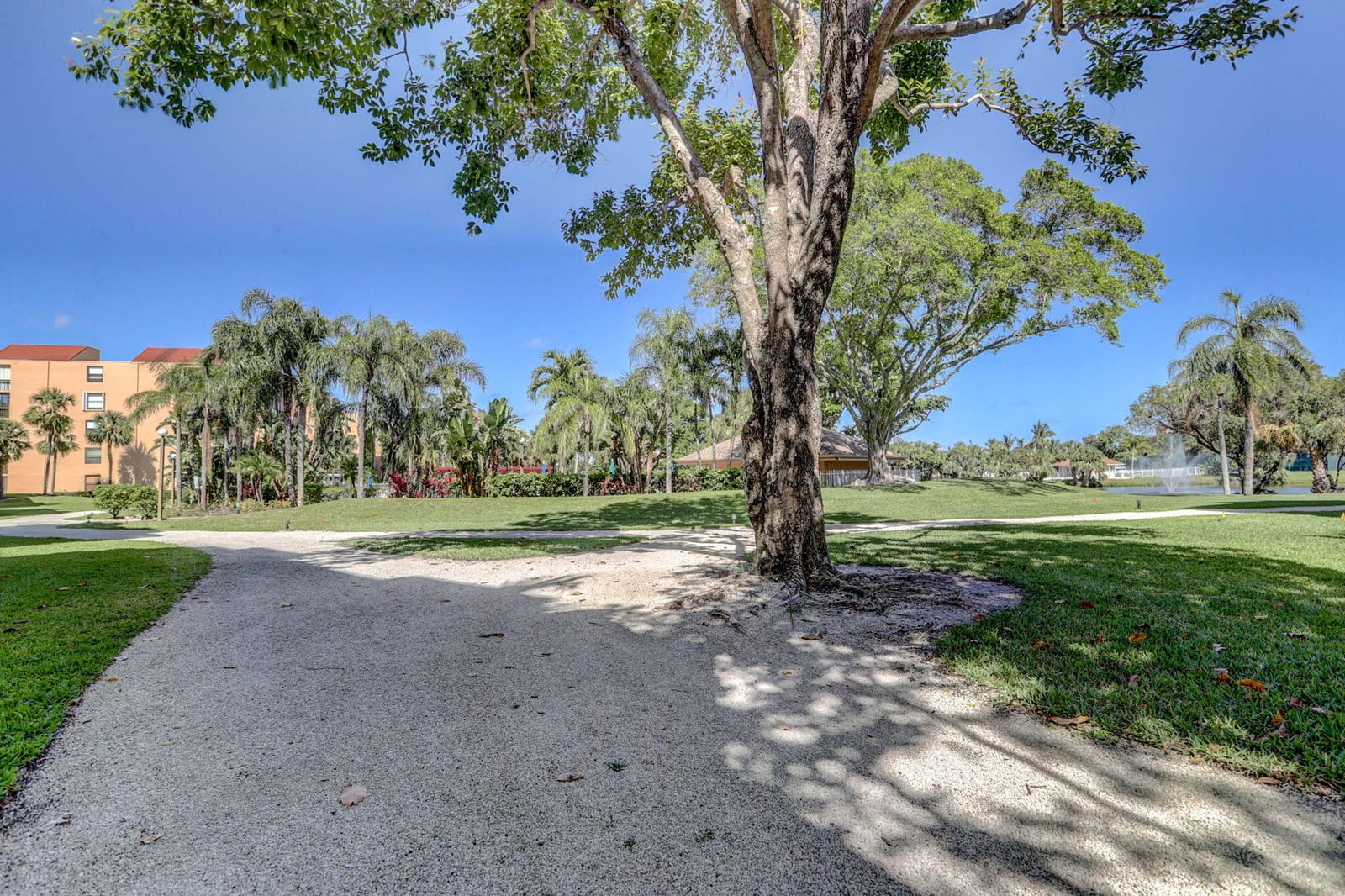 500 Egret Circle 8306, Delray Beach, FL 33444 photo 28