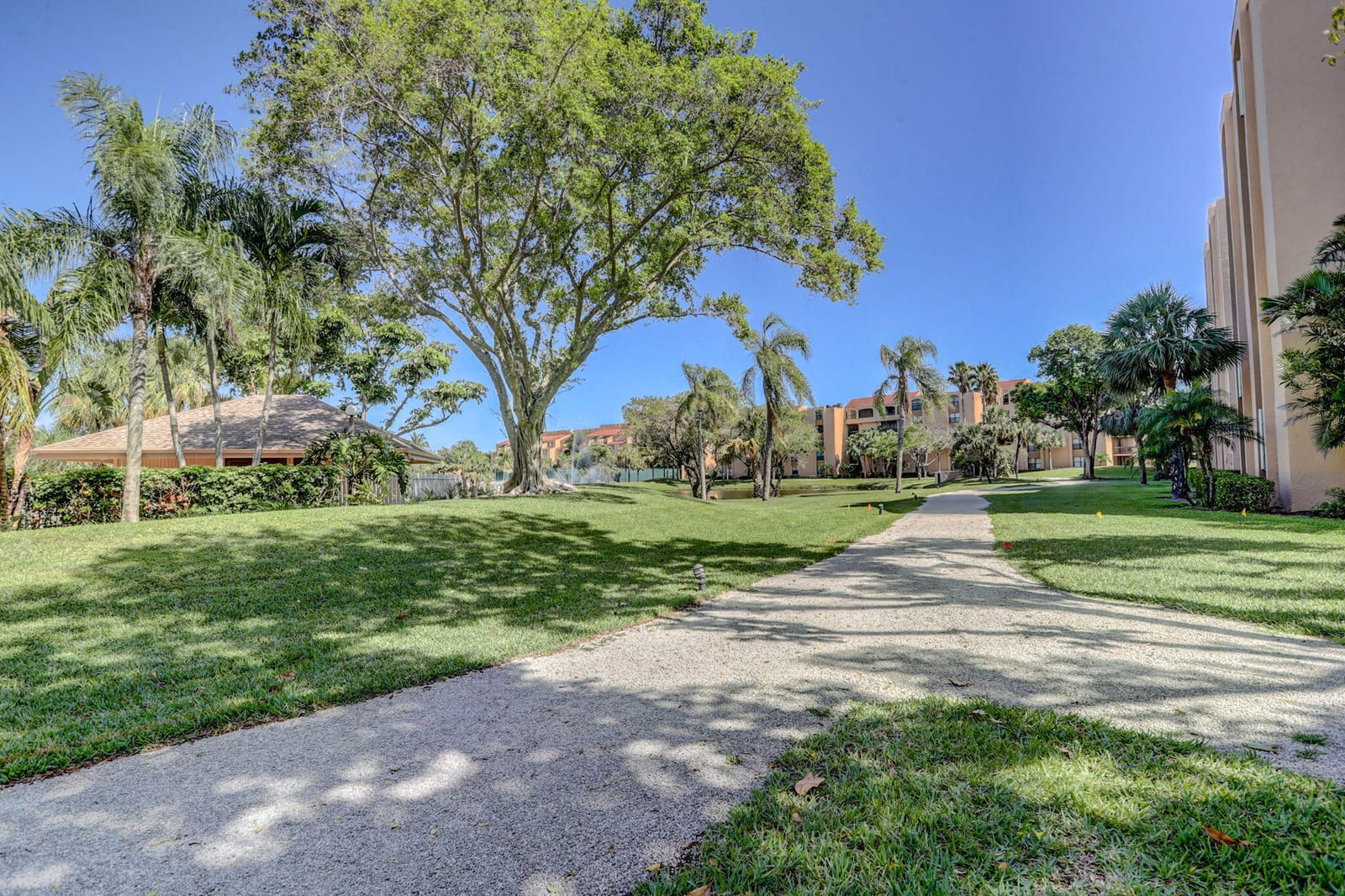 500 Egret Circle 8306, Delray Beach, FL 33444 photo 29