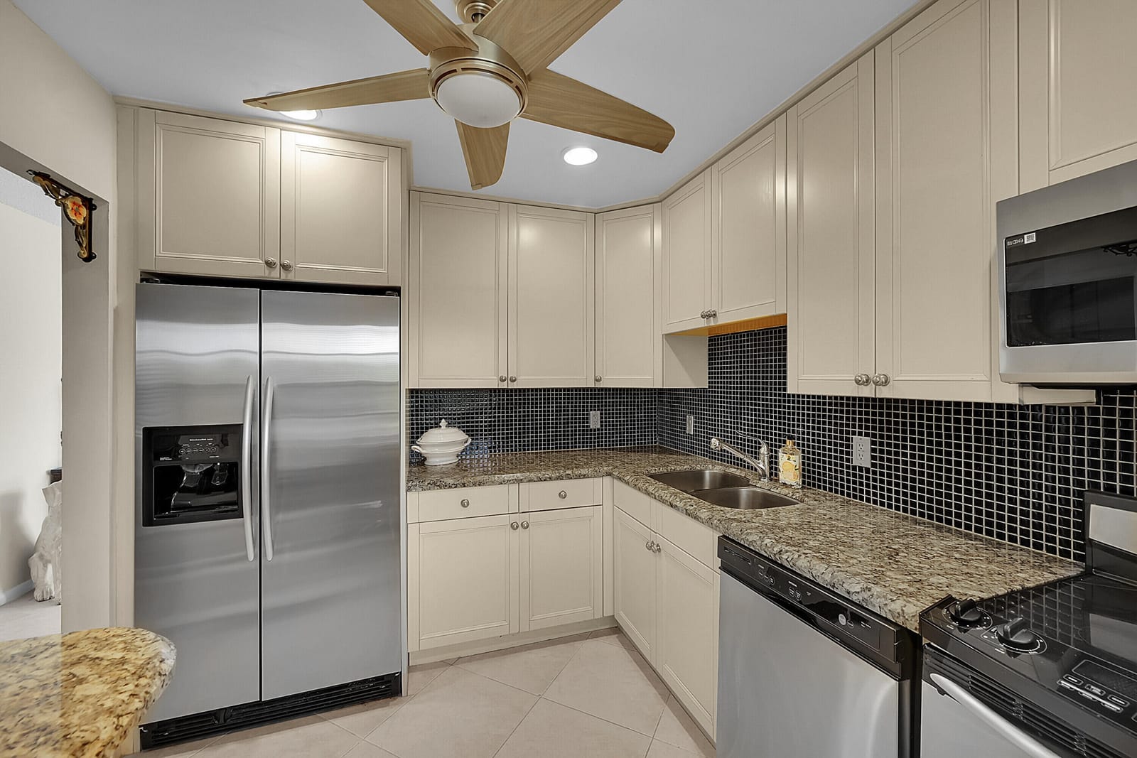 9262 Vista Del Lago H, Boca Raton, FL 33428 photo 4