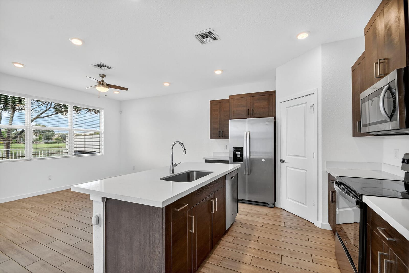 8606 Via Mar Rosso, Lake Worth, FL 33467 photo 9