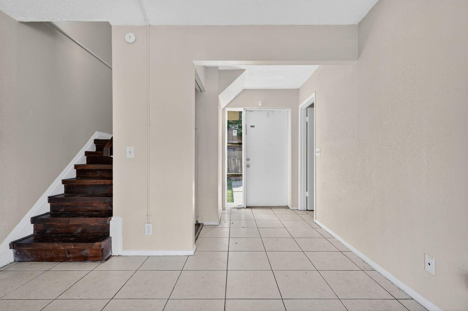 2218 NW 58th Avenue 27A, Lauderhill, FL 33313 photo 16
