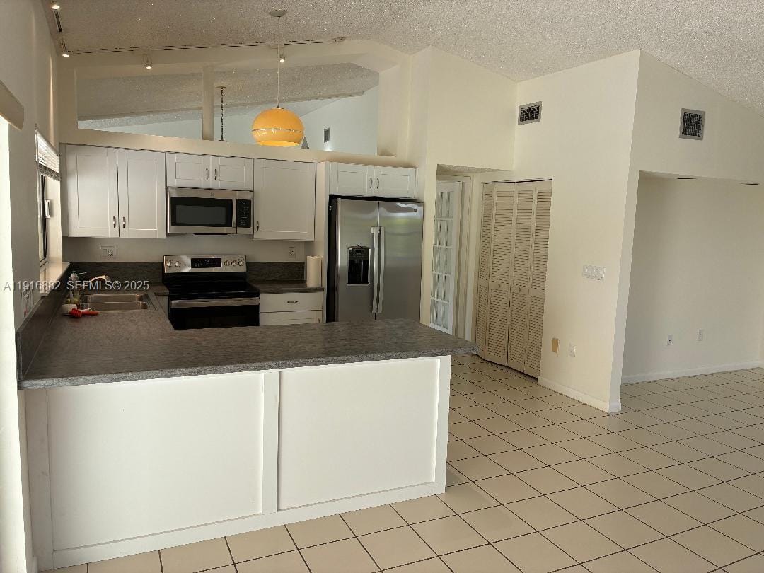 14930 SW 157th Terrace, Miami, FL 33187 photo 12