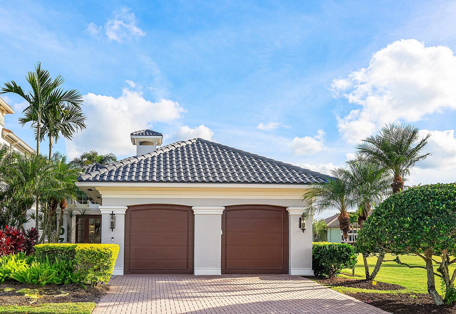 107 SE Santa Gardenia, Port St. Lucie, FL 34984 photo 2