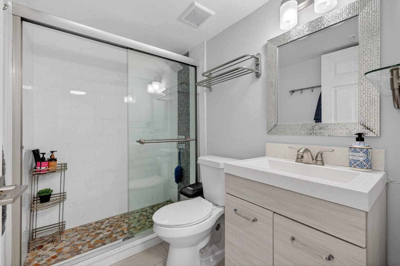 209 N Fort Lauderdale Beach Boulevard 7d, Fort Lauderdale, FL 33304 photo 21
