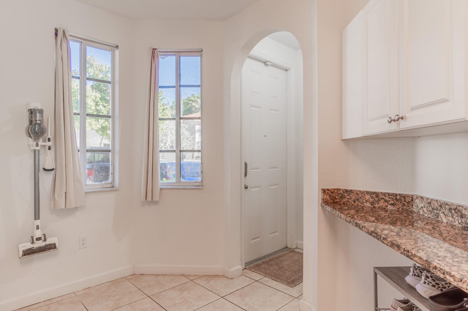 4203 Napoli Lake Drive, Riviera Beach, FL 33410 photo 5