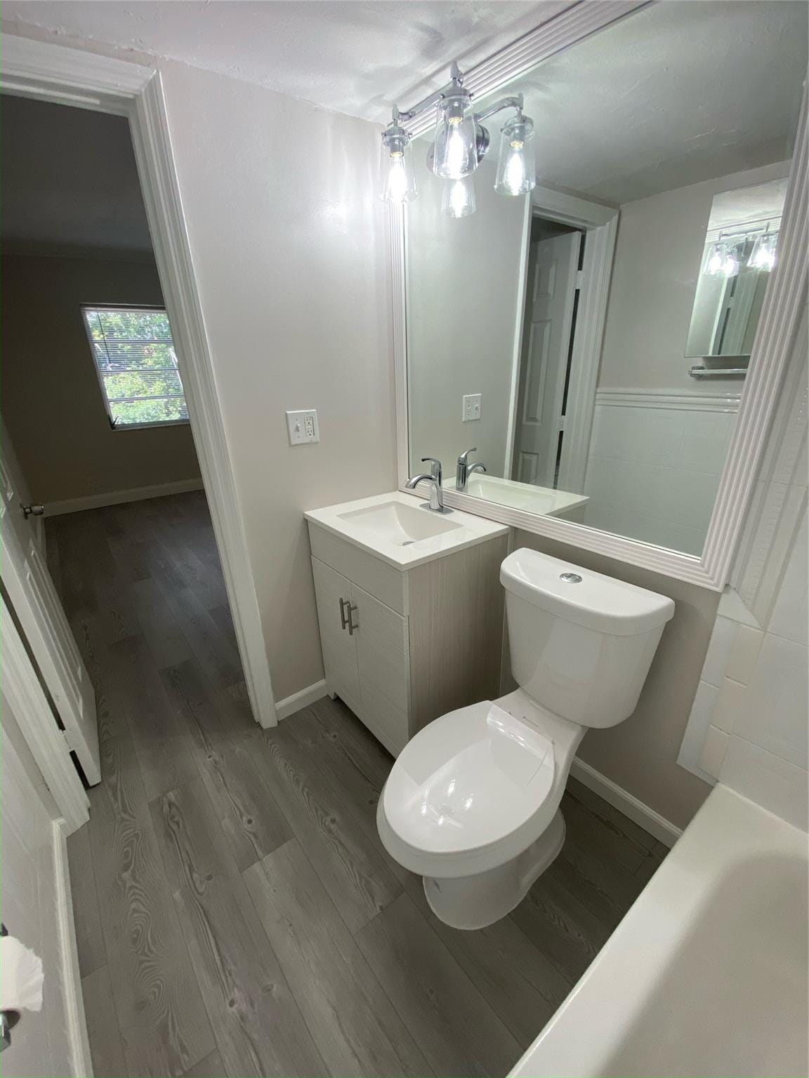 1400 NE 57th Street 104 — photo 8