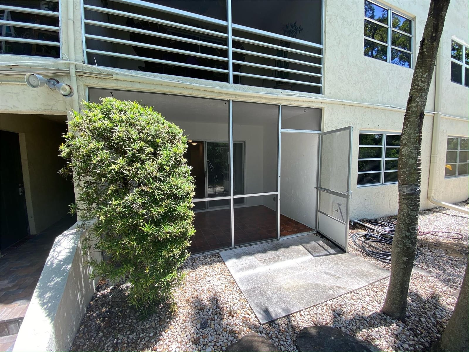 1400 NE 57th Street 104 — photo 10