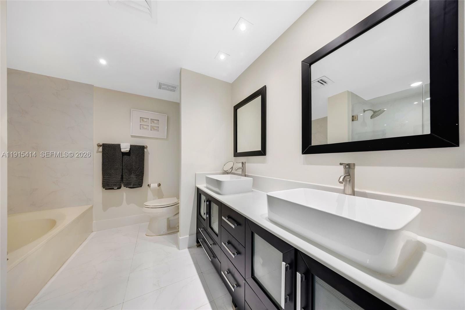3610 Yacht Club Drive 1409, Aventura, FL 33180 photo 19