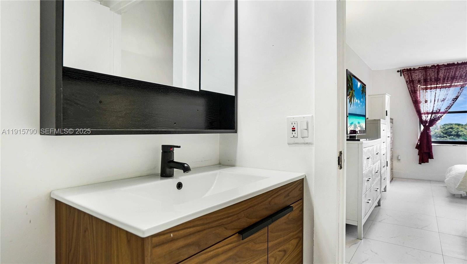 8255 Abbott Avenue 403, Miami Beach, FL 33141 photo 14