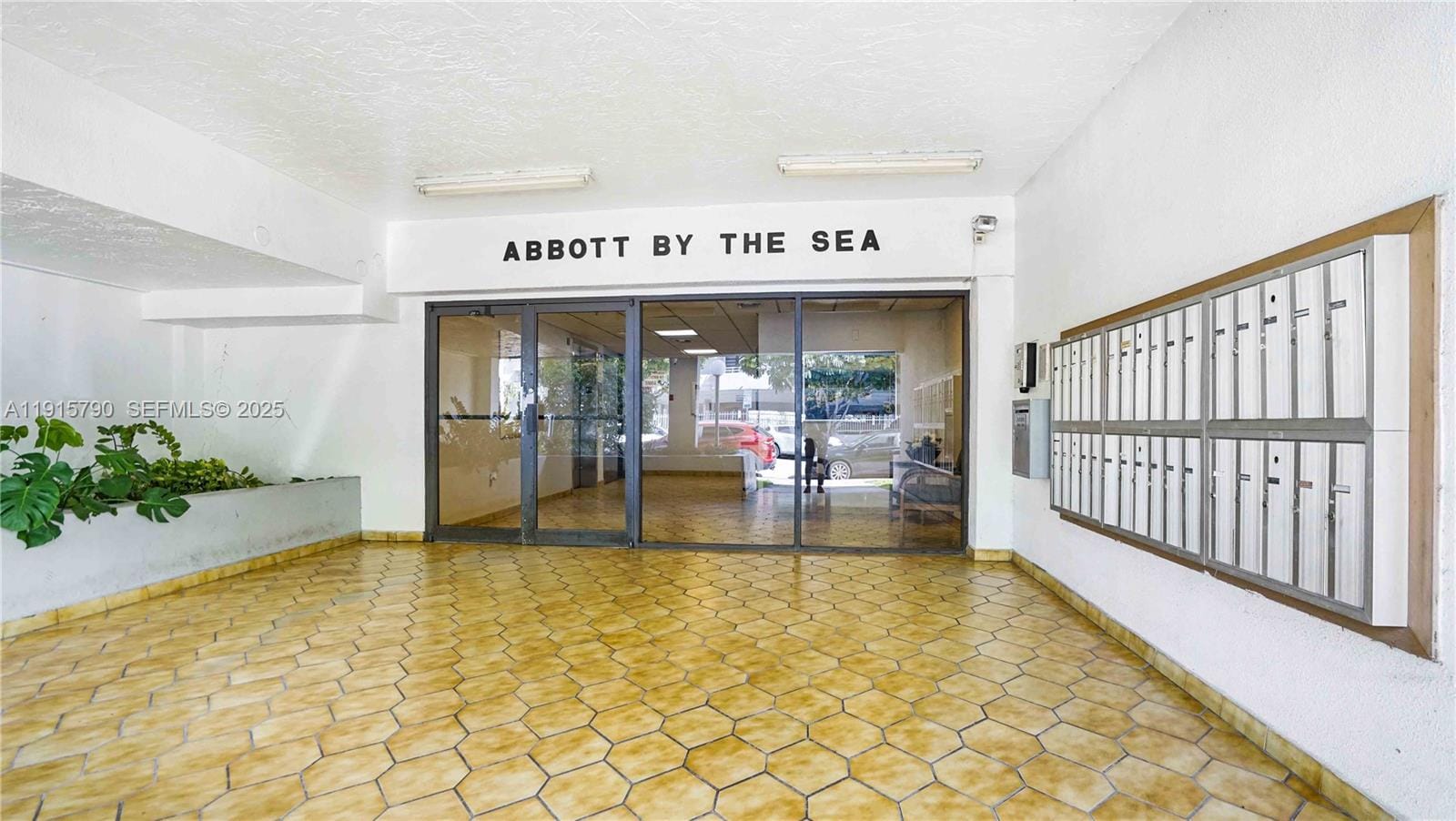 8255 Abbott Avenue 403, Miami Beach, FL 33141 photo 23