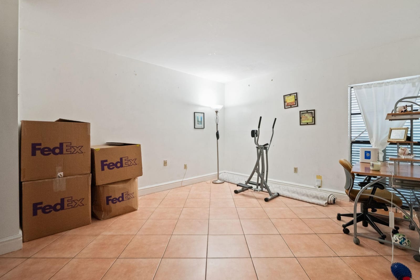 15442 Kippford Court, Miami Lakes, FL 33014 photo 23