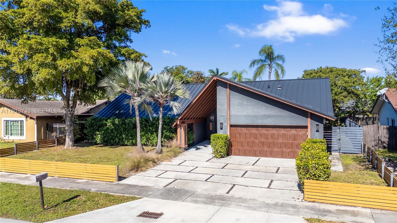841 NE 205th Street, Miami, FL 33179