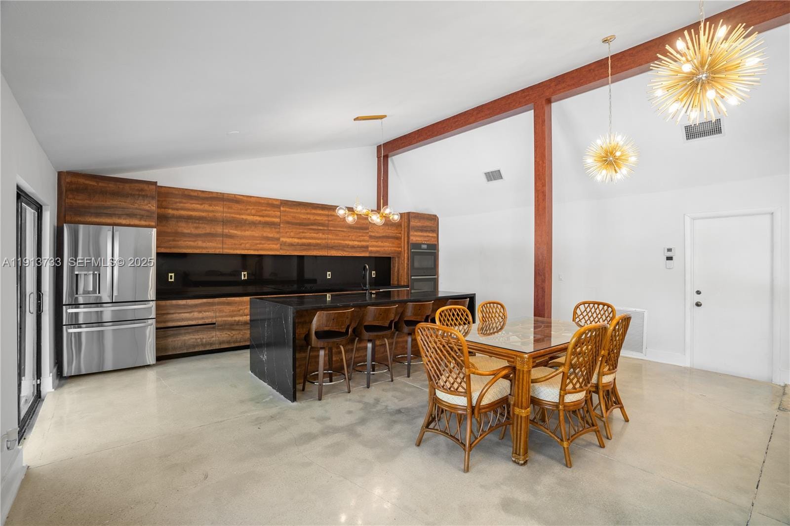 841 NE 205th Street, Miami, FL 33179 photo 12