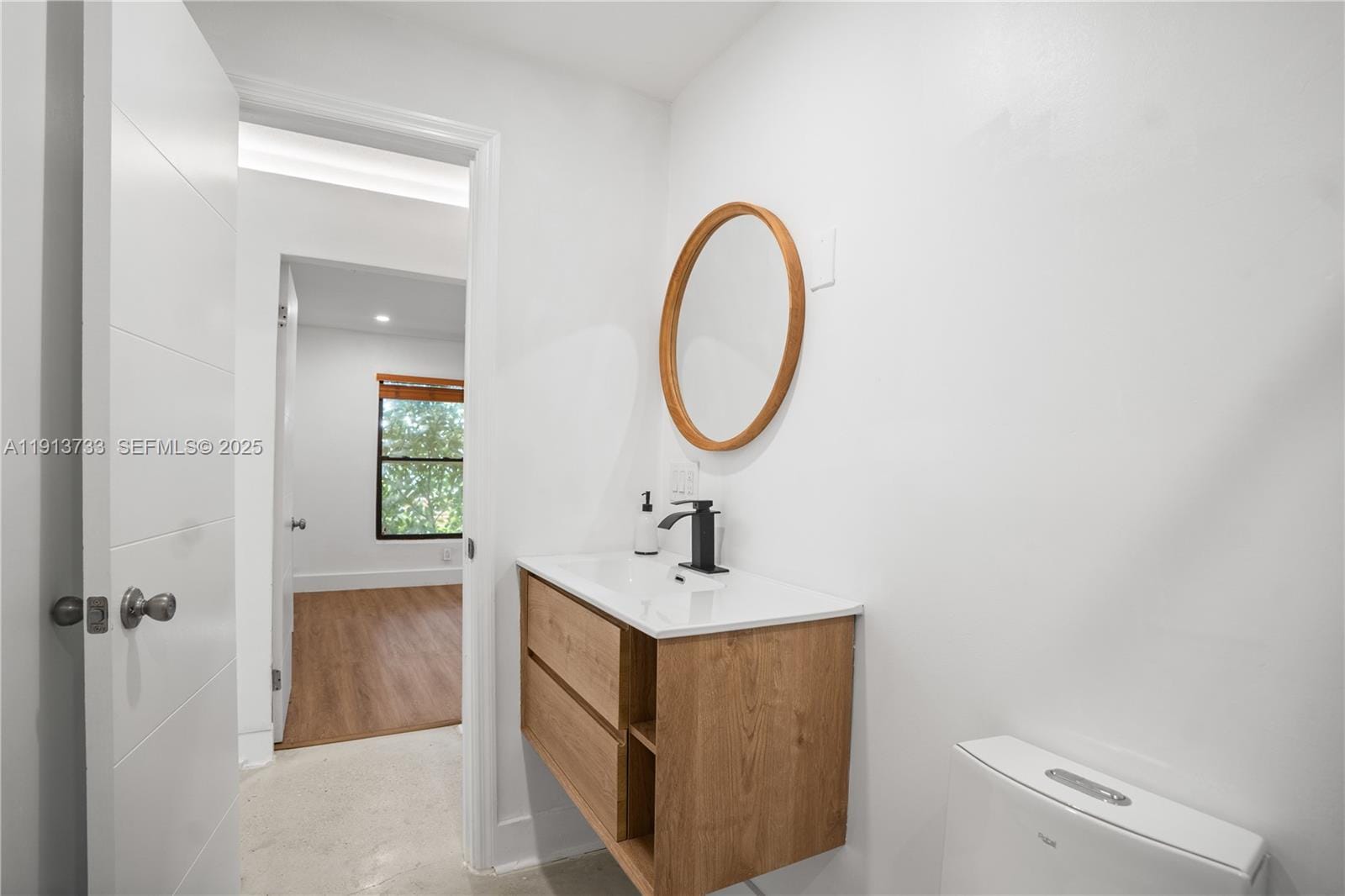 841 NE 205th Street, Miami, FL 33179 photo 15