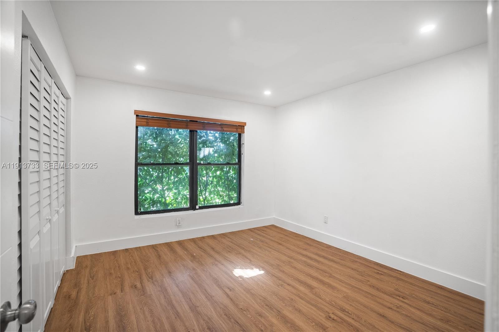 841 NE 205th Street, Miami, FL 33179 photo 24