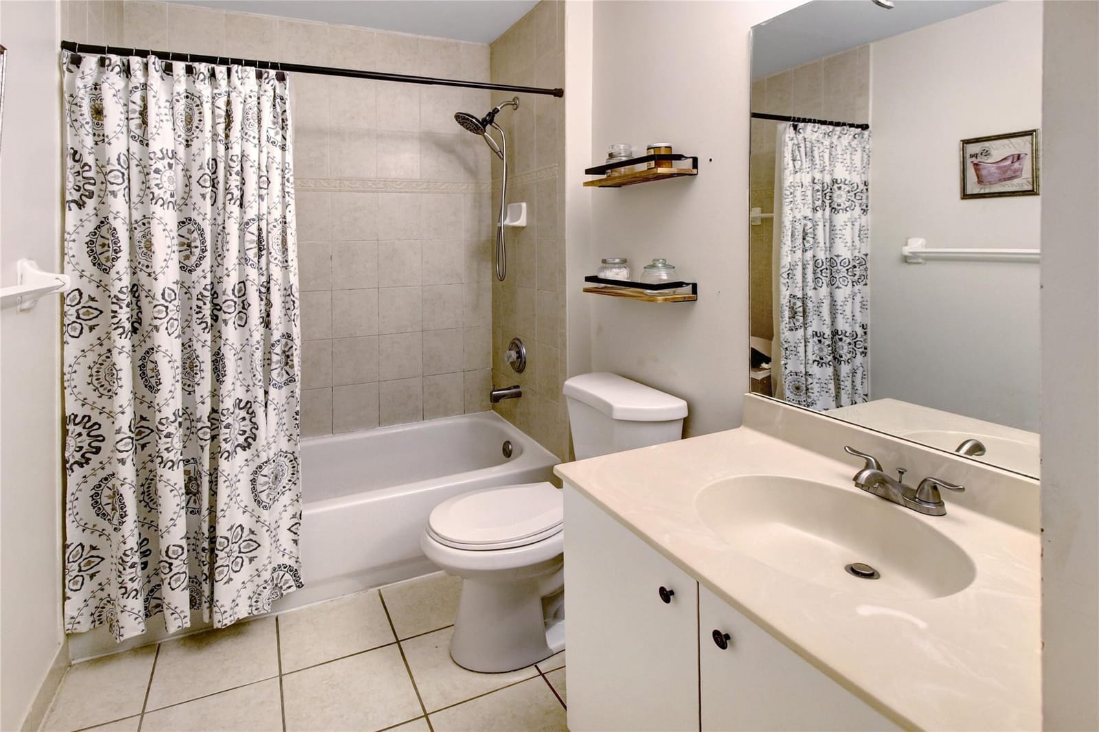 8256 Prestige Commons Drive 8256, Tamarac, FL 33321 photo 24